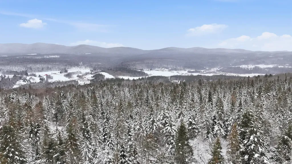 1090 Center Road Albany VT 05845