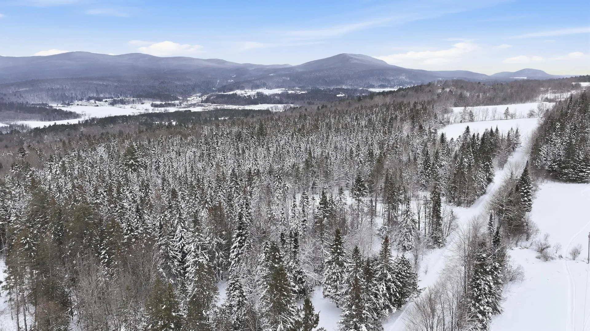 1090 Center Road Albany VT 05845