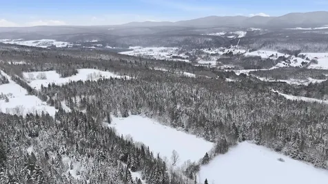 1090 Center Road Albany VT 05845