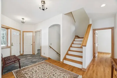 16 Hayfield Road Hanover NH 03750