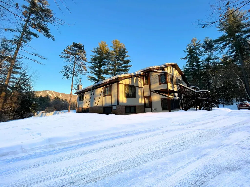 65 Bear Puddin Lane Conway NH 03860