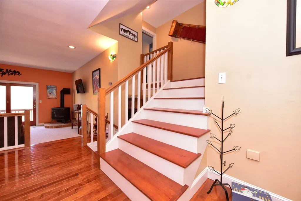 65 Bear Puddin Lane Conway NH 03860