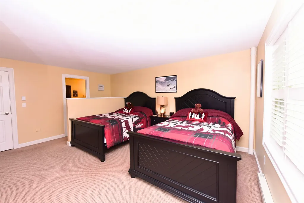 65 Bear Puddin Lane Conway NH 03860