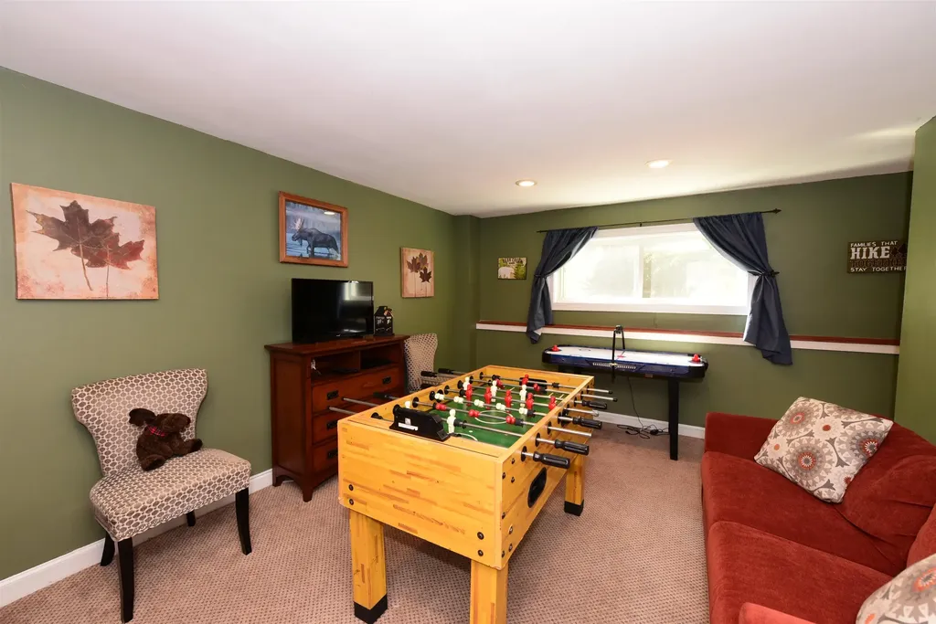 65 Bear Puddin Lane Conway NH 03860