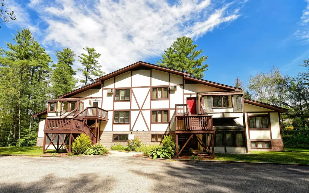 65 Bear Puddin Lane Conway NH 03860