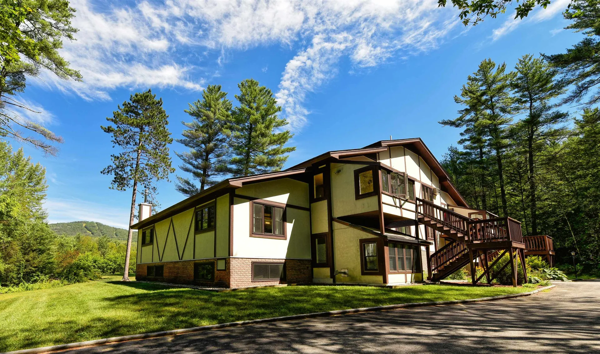 65 Bear Puddin Lane Conway NH 03860