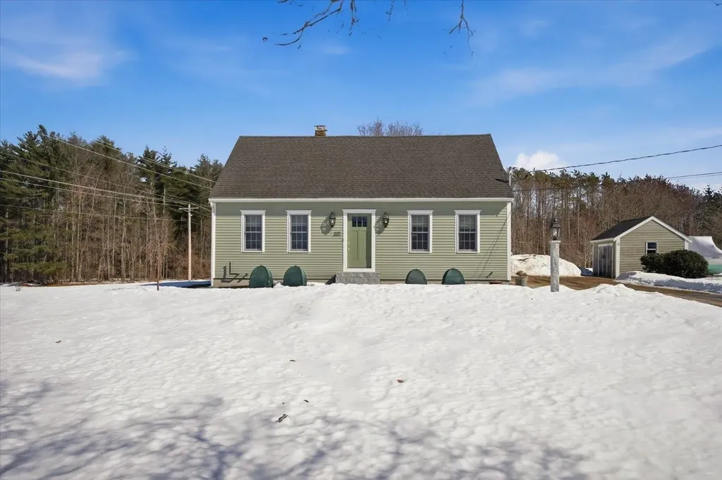 337 Exeter Road Hampton Falls NH 03844