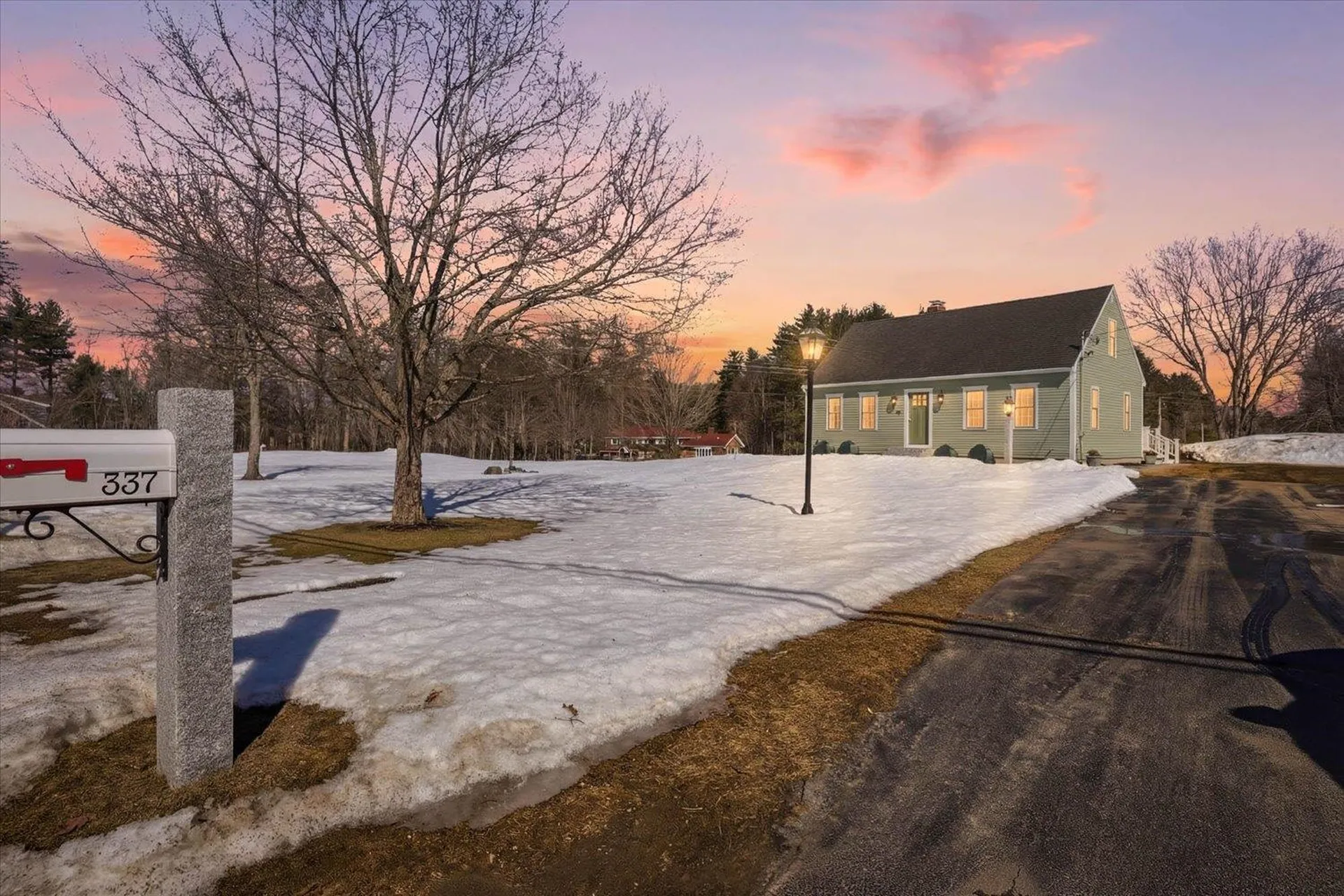 337 Exeter Road Hampton Falls NH 03844
