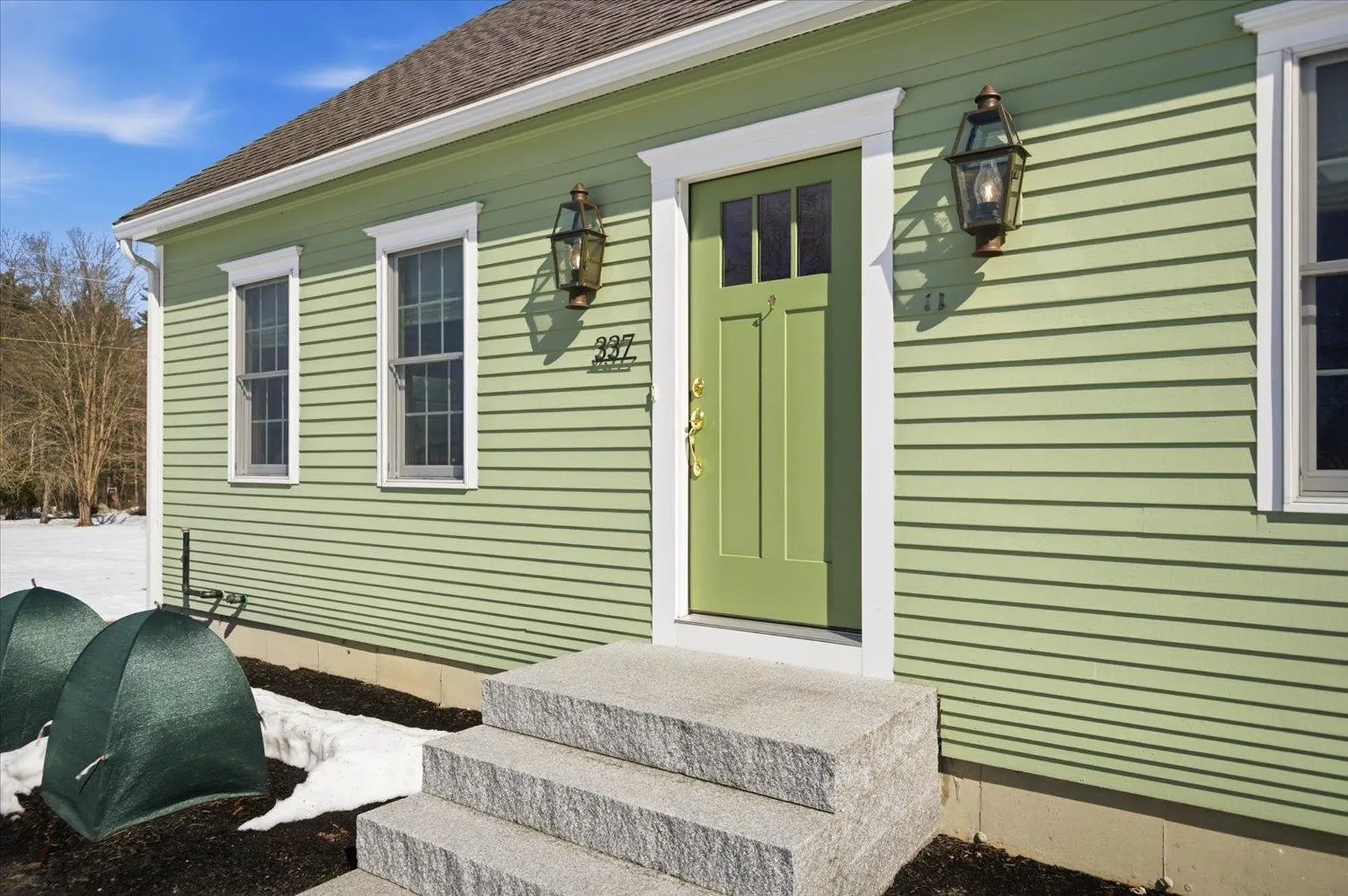 337 Exeter Road Hampton Falls NH 03844