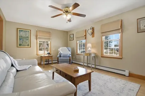 337 Exeter Road Hampton Falls NH 03844