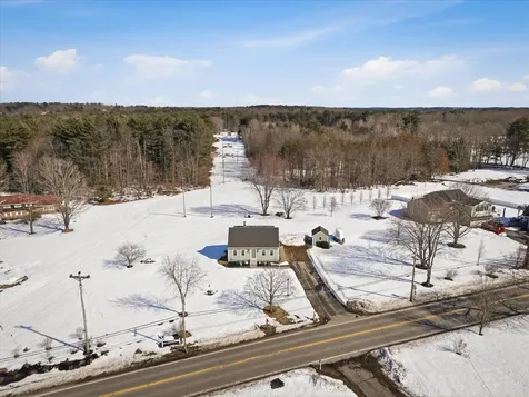 337 Exeter Road Hampton Falls NH 03844