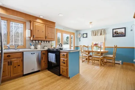 337 Exeter Road Hampton Falls NH 03844