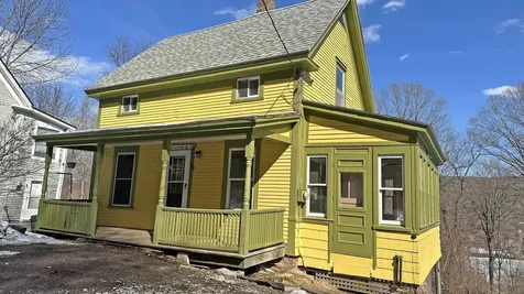 63 Hyde Street Rockingham VT 05101