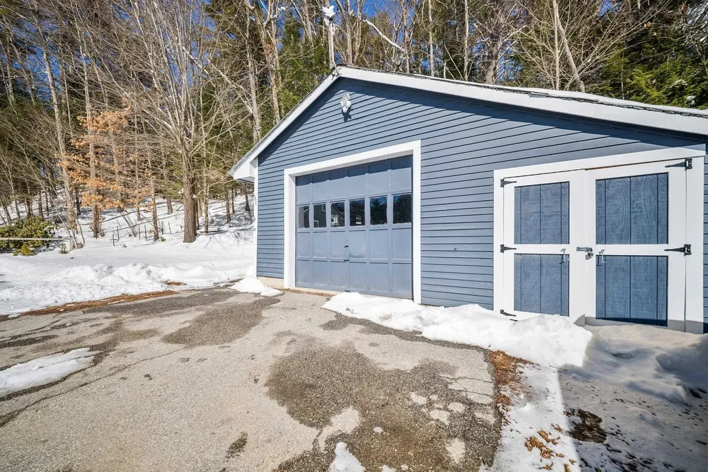 589 Gibbons Highway Wilton NH 03086