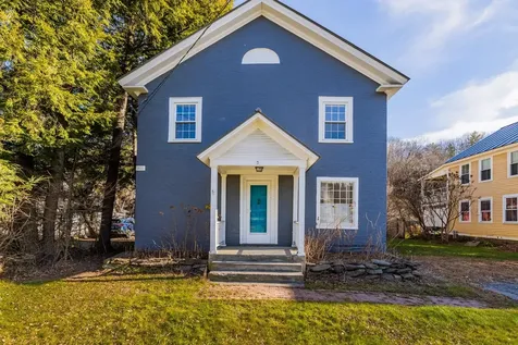 5 Brownsville Road Hartland VT 05049