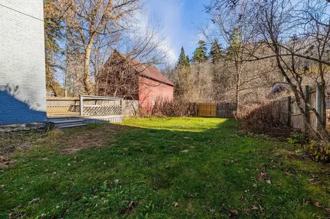 5 Brownsville Road Hartland VT 05049