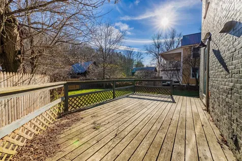5 Brownsville Road Hartland VT 05049