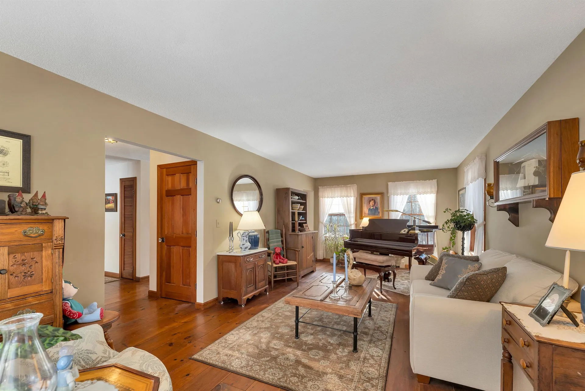 9 Birchview Terrace Hanover NH 03755
