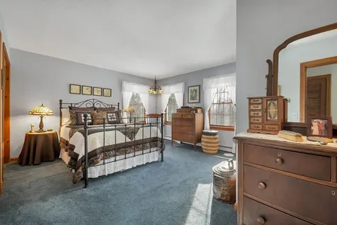 9 Birchview Terrace Hanover NH 03755