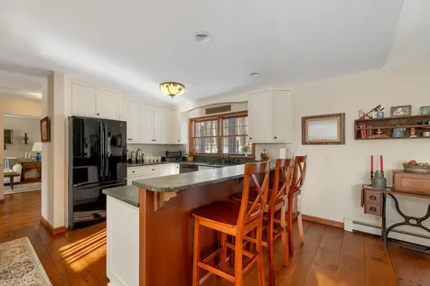 9 Birchview Terrace Hanover NH 03755