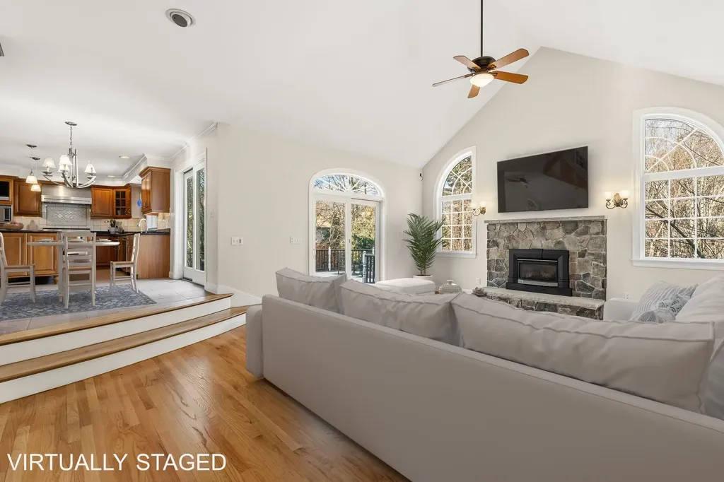 69 Exeter Road North Hampton NH 03862