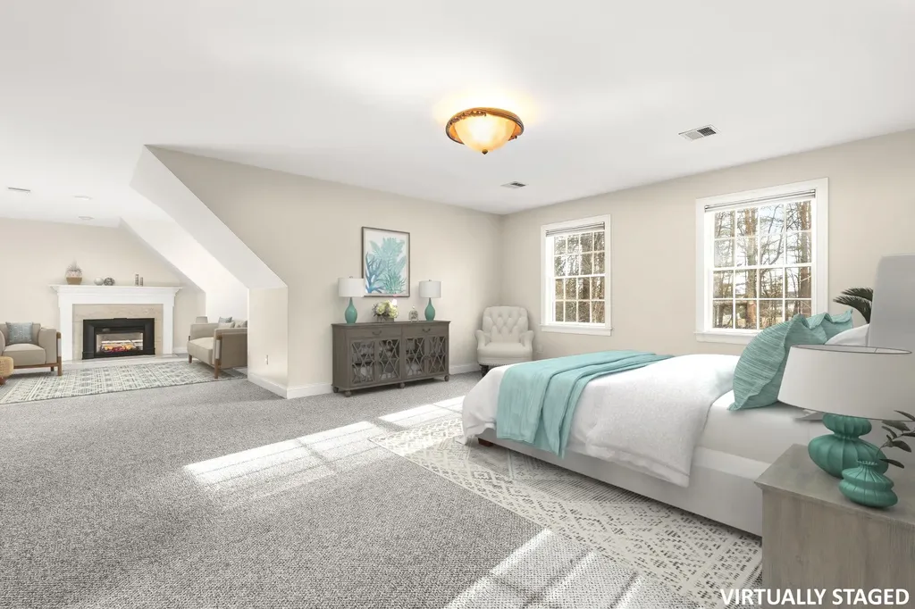 69 Exeter Road North Hampton NH 03862