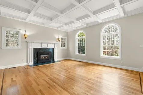 69 Exeter Road North Hampton NH 03862