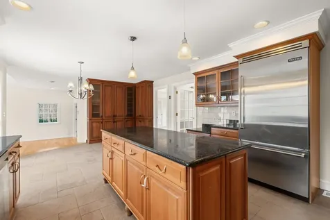 69 Exeter Road North Hampton NH 03862