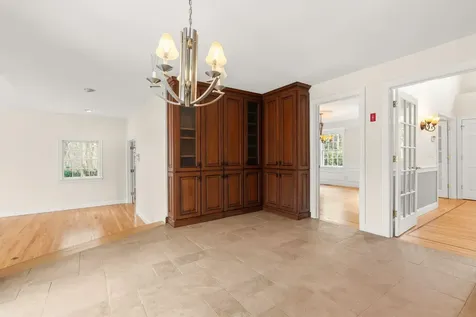 69 Exeter Road North Hampton NH 03862