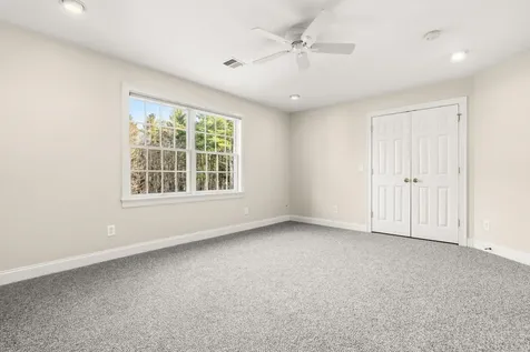 69 Exeter Road North Hampton NH 03862