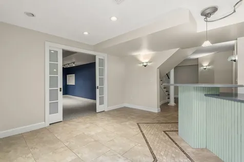 69 Exeter Road North Hampton NH 03862