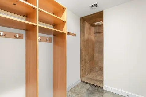 69 Exeter Road North Hampton NH 03862