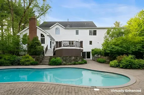 69 Exeter Road North Hampton NH 03862