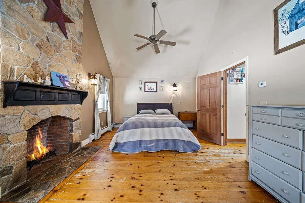 12 Loring Drive Rochester NH 03839