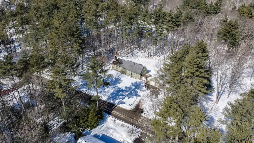 12 Loring Drive Rochester NH 03839