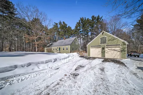 12 Loring Drive Rochester NH 03839