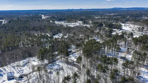 12 Loring Drive Rochester NH 03839