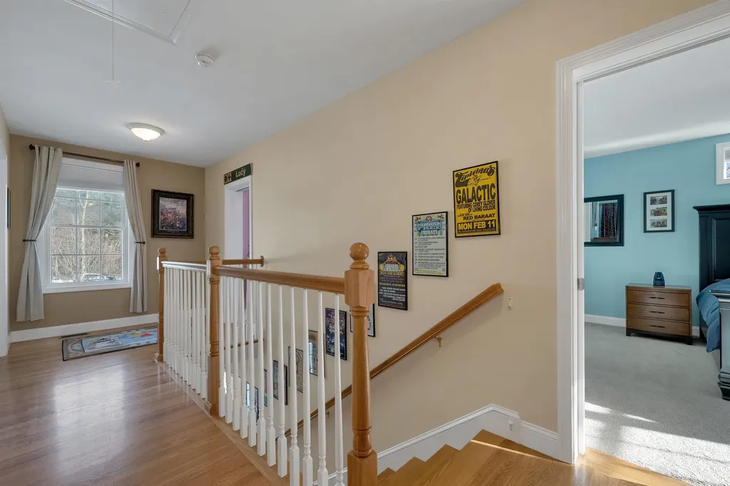 4 Heron Drive Litchfield NH 03052