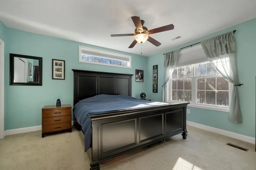 4 Heron Drive Litchfield NH 03052