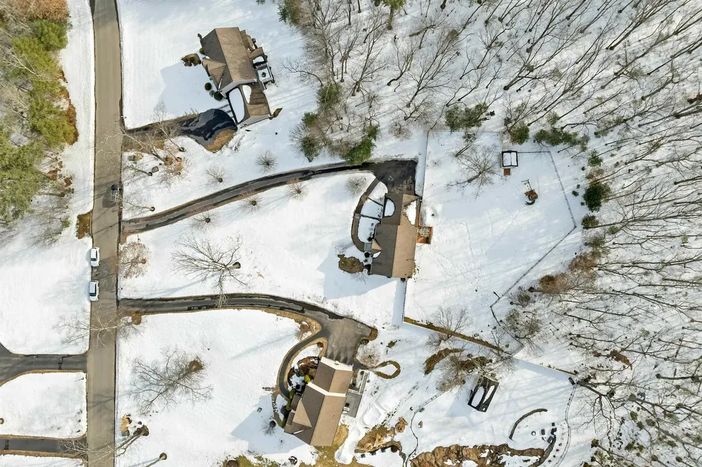 4 Heron Drive Litchfield NH 03052