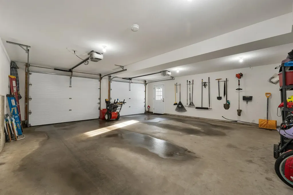 4 Heron Drive Litchfield NH 03052