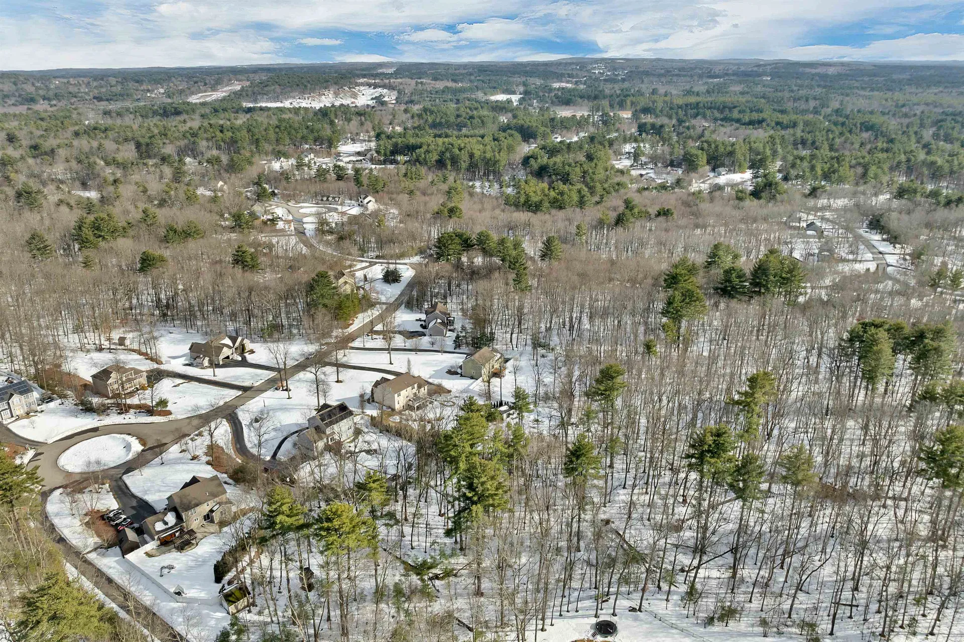 4 Heron Drive Litchfield NH 03052