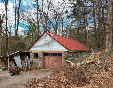 374 Burton Highway Wilton NH 03086