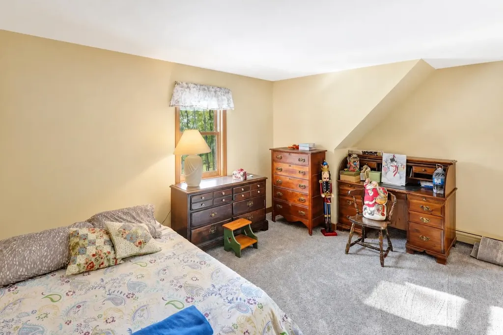 6 Shepherd Lane Thornton NH 03285
