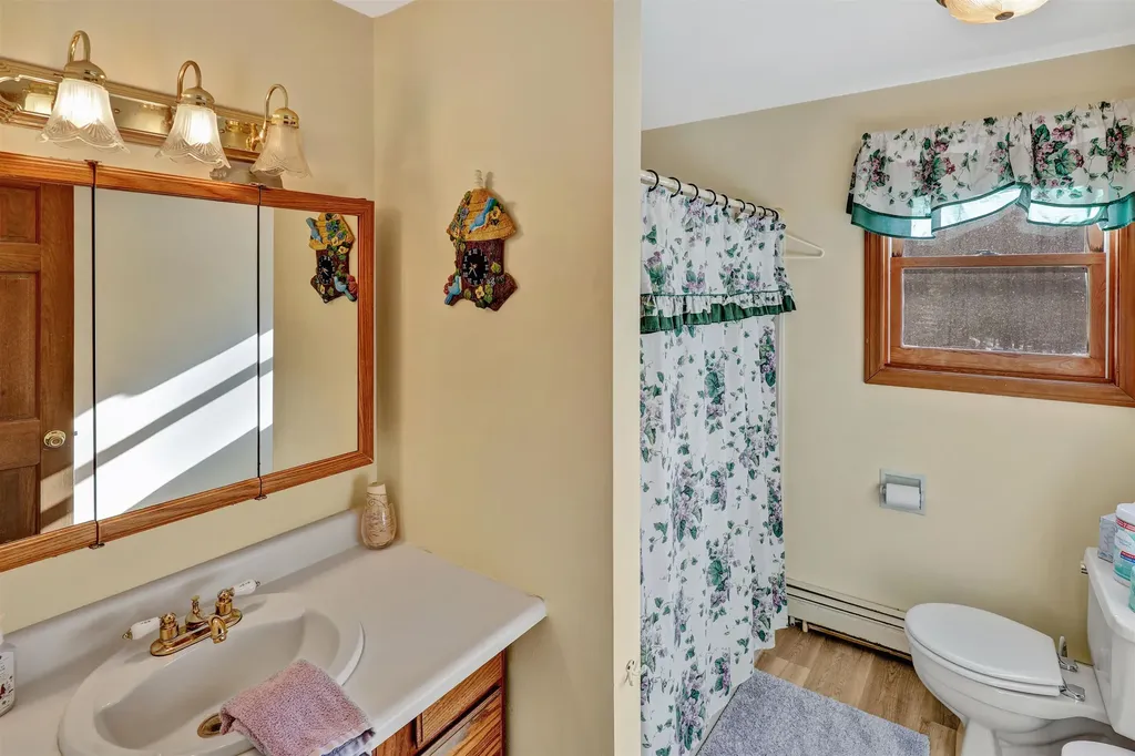 6 Shepherd Lane Thornton NH 03285