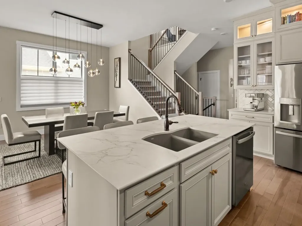 27 Elmore Street Shelburne VT 05482