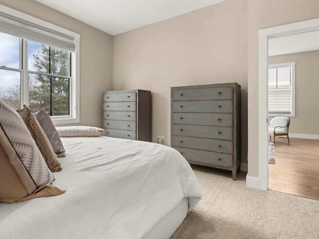 27 Elmore Street Shelburne VT 05482