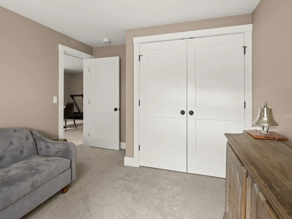27 Elmore Street Shelburne VT 05482