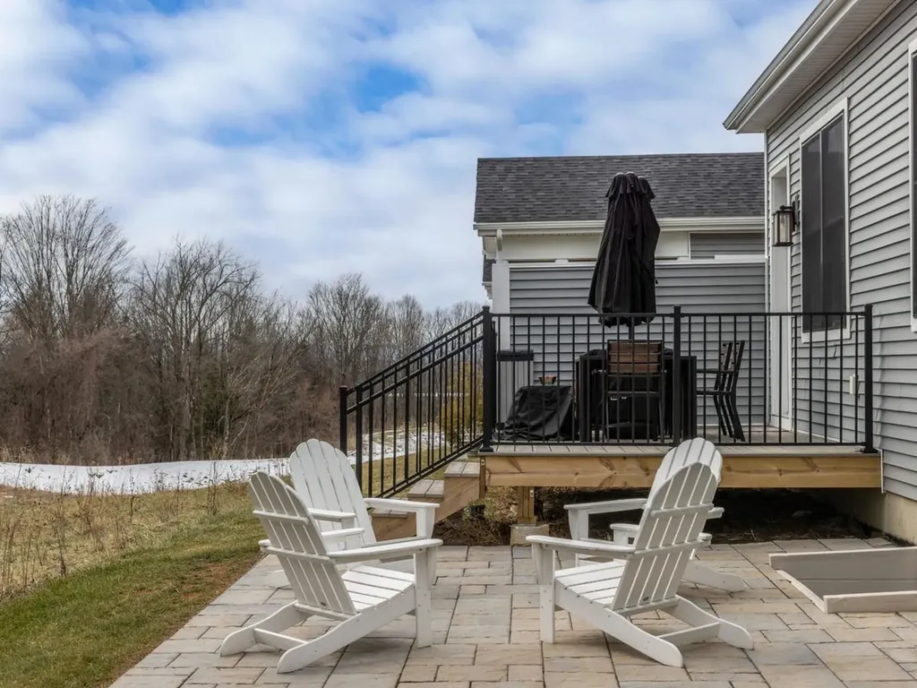 27 Elmore Street Shelburne VT 05482