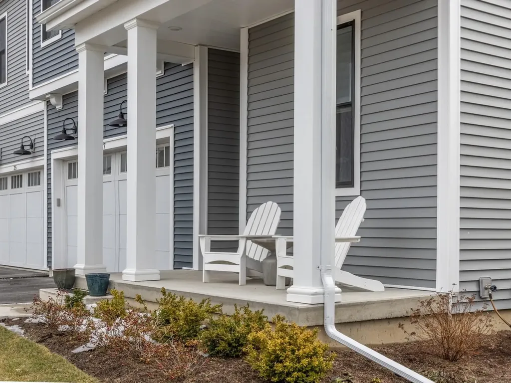 27 Elmore Street Shelburne VT 05482